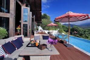 Daily local cuisine breakfast (THB 450 per person)