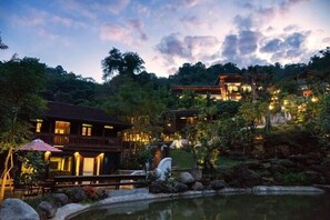 Chan-Kaew Villa | Garden view - Chantra Khiri Chalet Chiang Mai (Hang Dong)