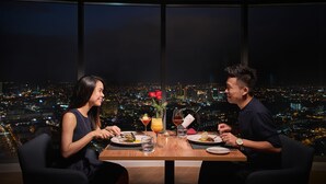 Breakfast, lunch and dinner served  - Hatten Place Melaka (Malacca)