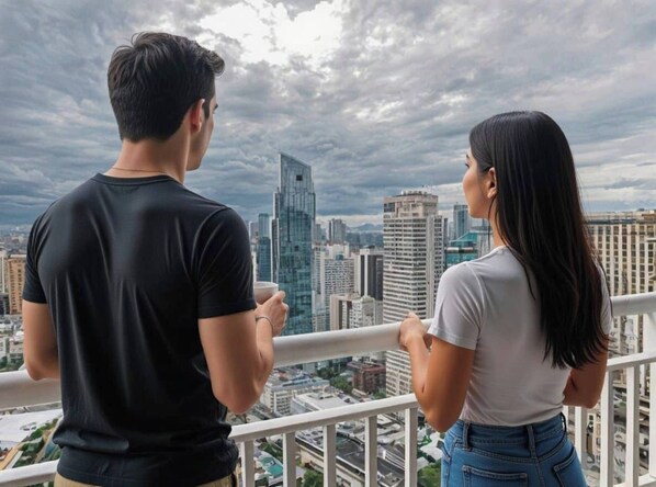 Deluxe Apartment with Balcony, 1 Bedroom | Balcony - All At Jazz - Makati Serviced Apartments (Makati)