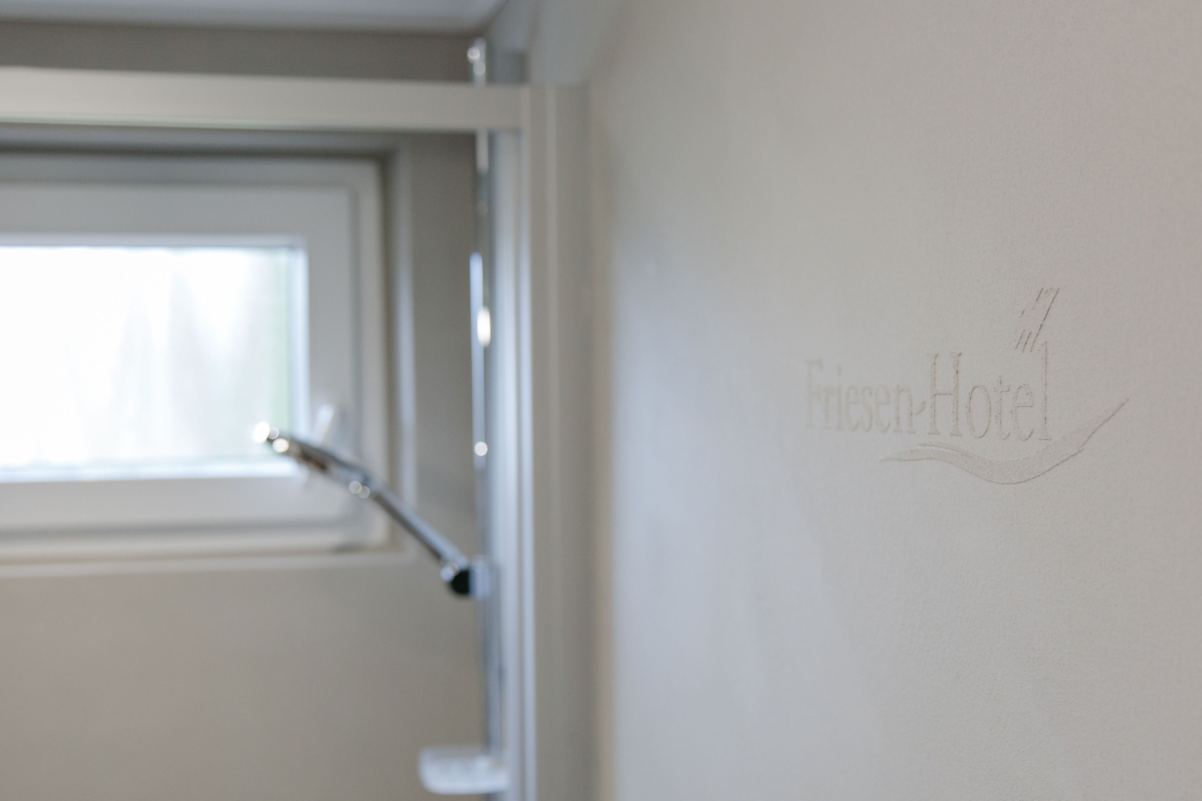 single room | bathroom | shower, free toiletries, hair dryer, towels