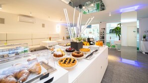 Unclassified image, 4 of 55, button - iConic Wellness Resort (Arezzo)