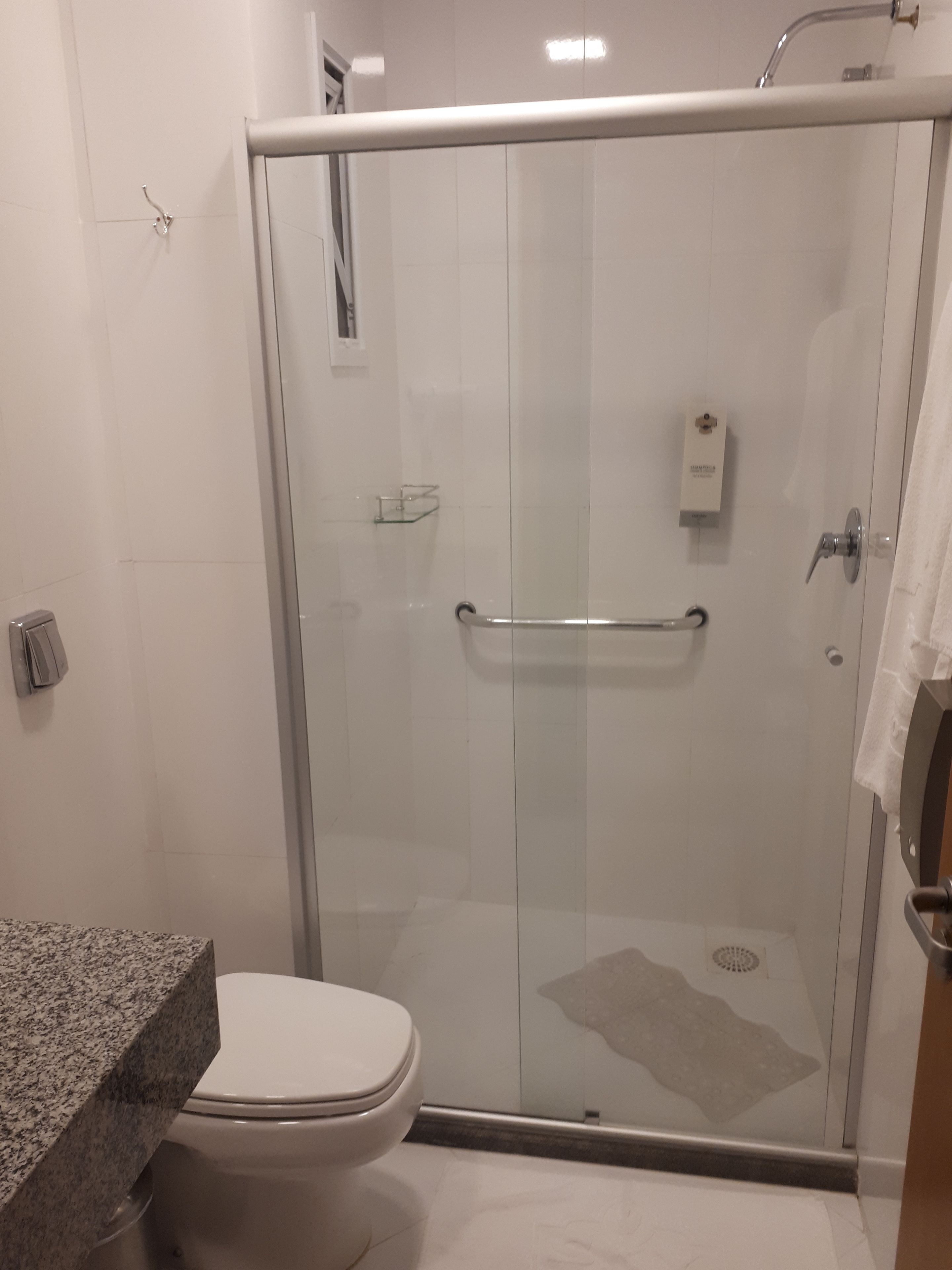 deluxe twin room | minibar, blackout curtains, free wifi, bed sheets