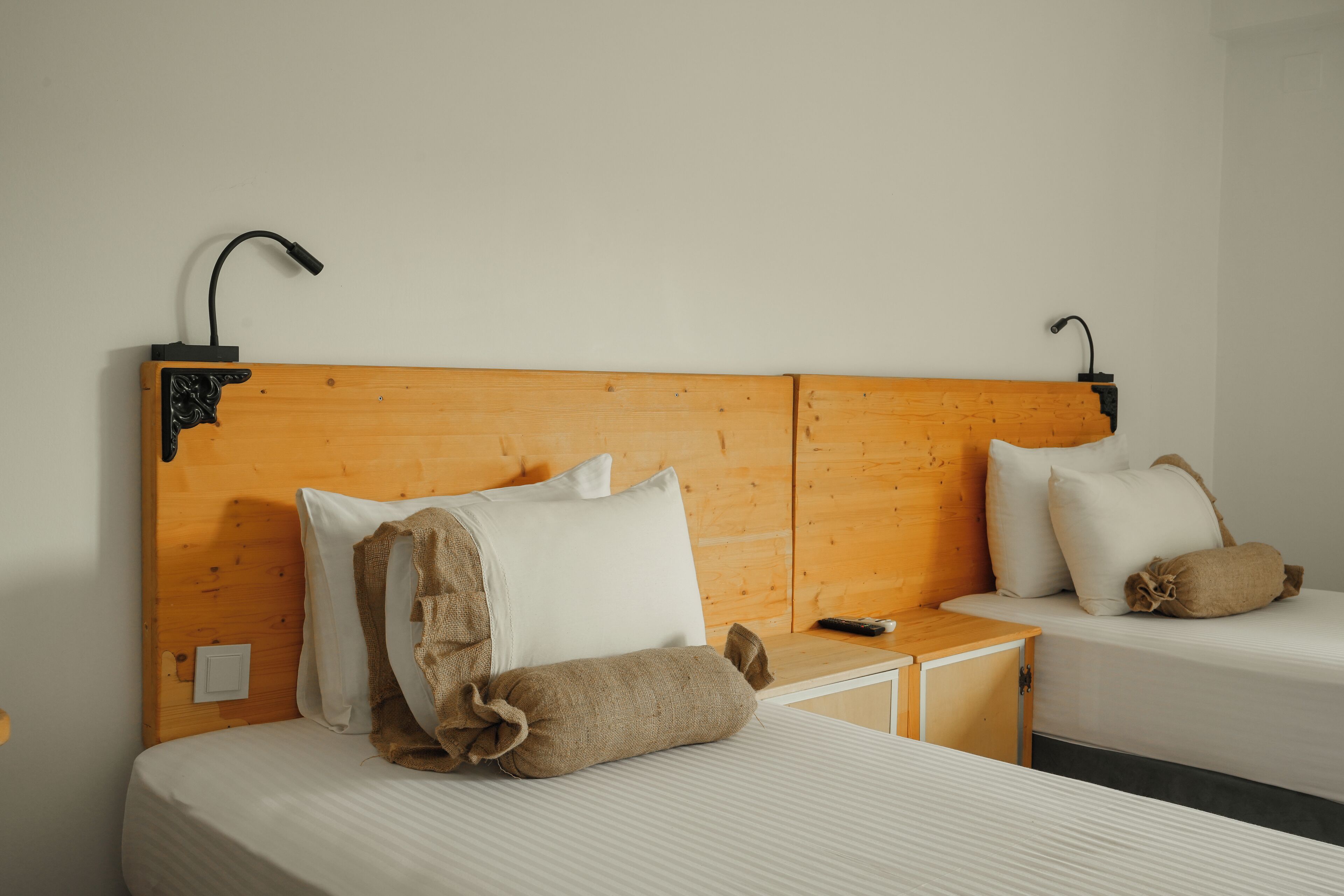 deluxe twin room, 1 bedroom | premium bedding, desk, laptop workspace, blackout curtains