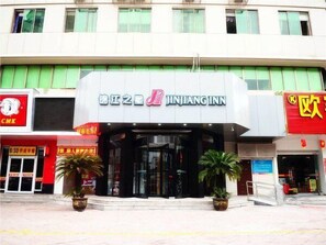 Lối vào nơi lưu trú