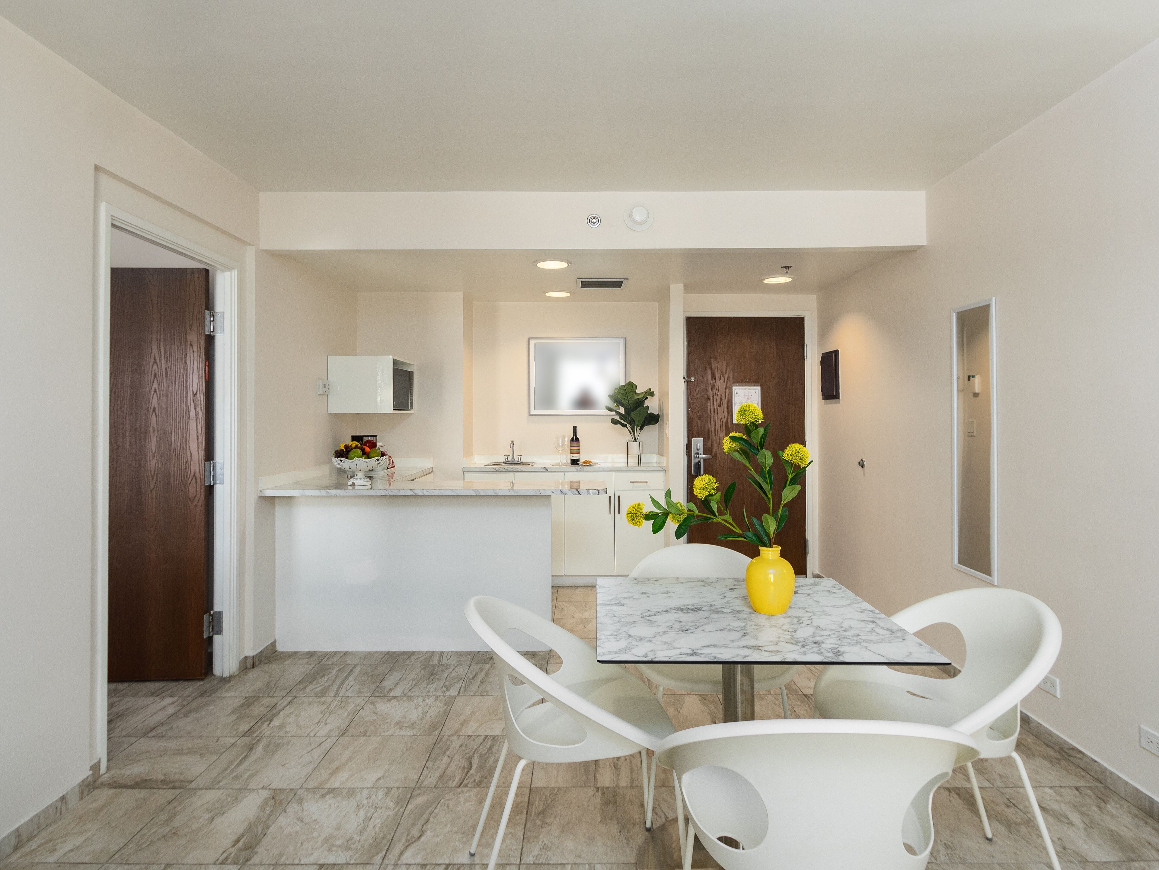 junior suite, 1 king bed with sofa bed | living area | 46-inch flat-screen tv with cable channels, tv