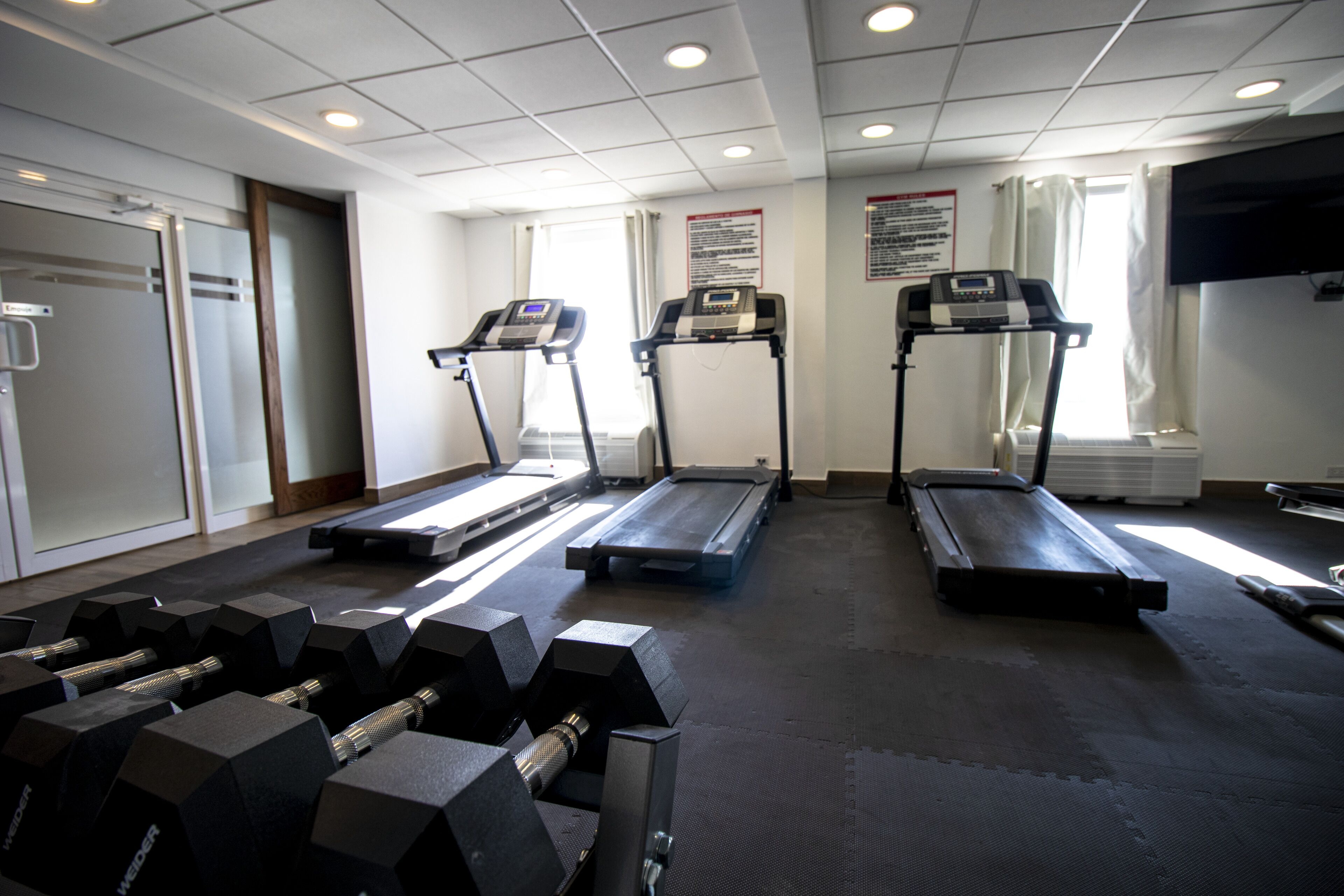 Foto - Hotel Mesaluna Near American Consulate