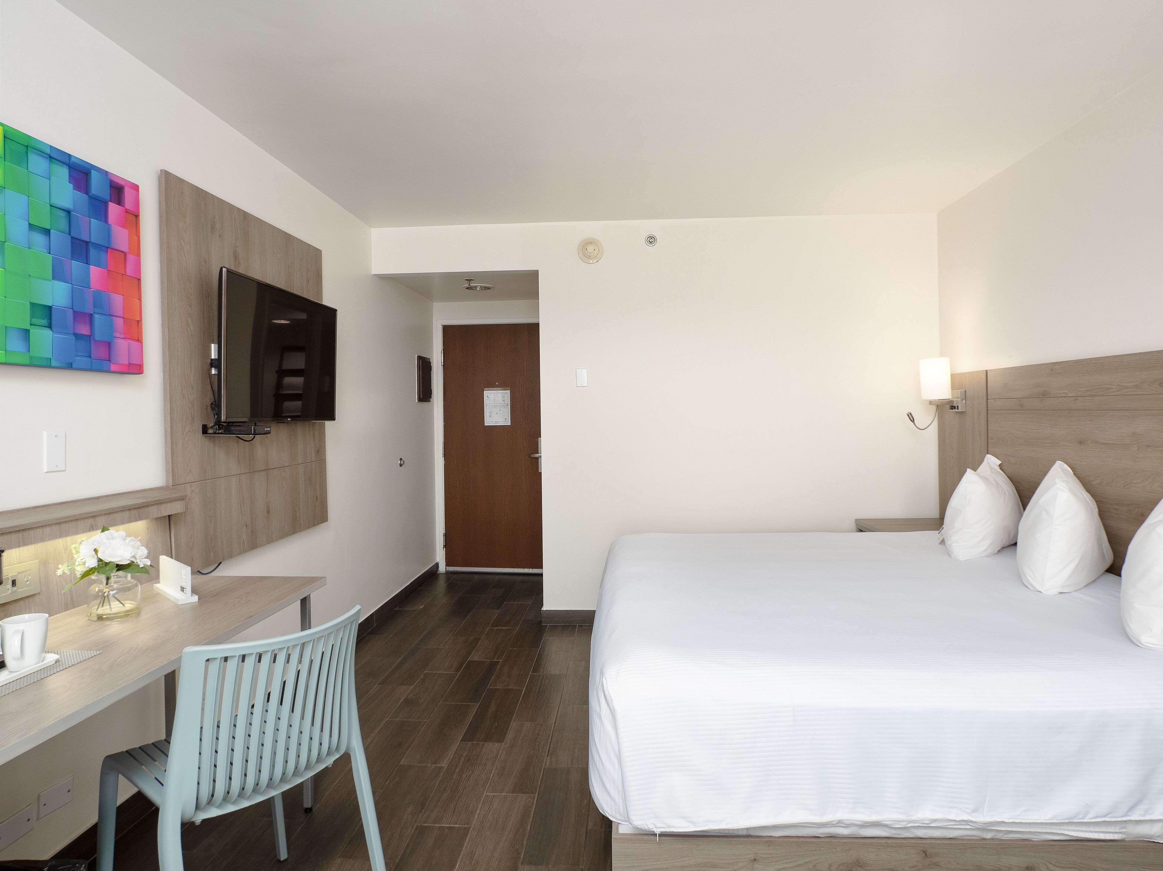 Foto - Hotel Mesaluna Near American Consulate