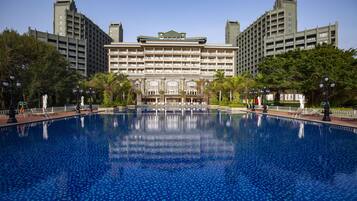 Private beach, white sand, windsurfing, surfing