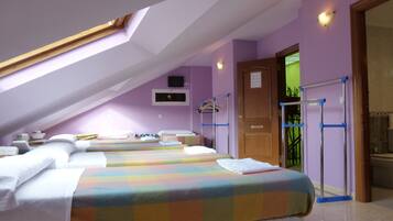 Kamer (9 people) | Geluiddichte muren, babybedden, extra bedden, gratis wifi