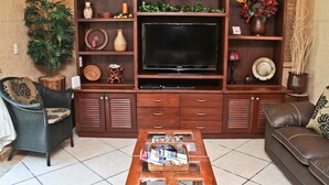 Townhouse Eksklusif, 3 kamar tidur, pemandangan lapangan golf | Area keluarga