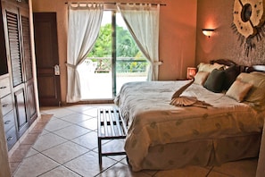 Maison en rangée exclusive, 3 chambres, vue sur le terrain de golf | 3 chambres, coffre-fort, décor unique, ameublement unique