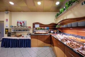 包含每日欧式早餐