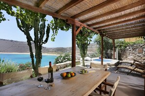 Unclassified image, 5 of 63, button - Albatros Club Mykonos (Mykonos)