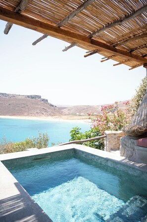 Unclassified image, 2 of 63, button - Albatros Club Mykonos (Mykonos)