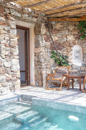 Unclassified image, 5 of 63, button - Albatros Club Mykonos (Mykonos)