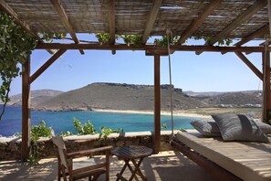 Unclassified image, 2 of 63, button - Albatros Club Mykonos (Mykonos)