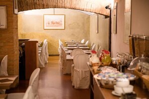 Dining - B&B Duomo (Siena)