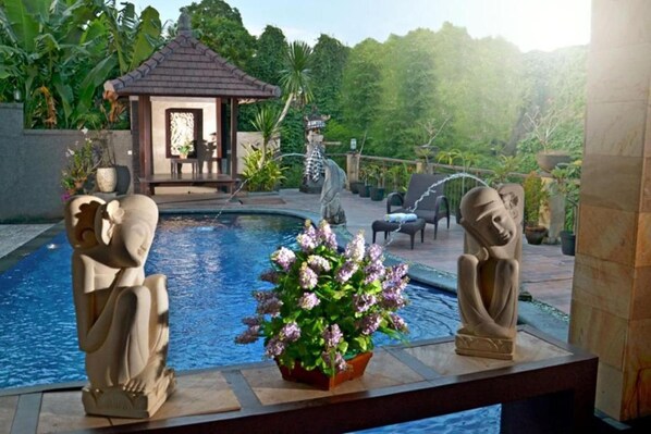 Pool - Puri Nusa Indah (Denpasar)