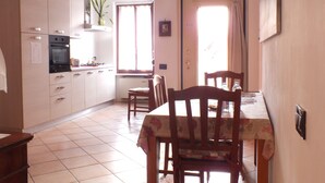 In-room dining - Bed & Breakfast Il Torrazzo (Cremona)