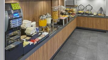 Desayuno continental incluido todos los días