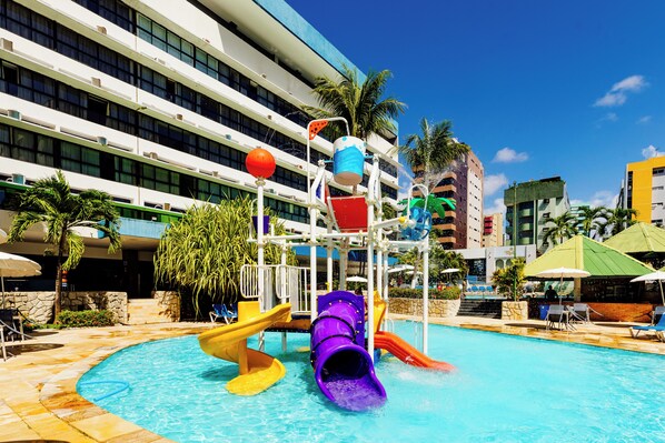 Outdoor pool, sun loungers