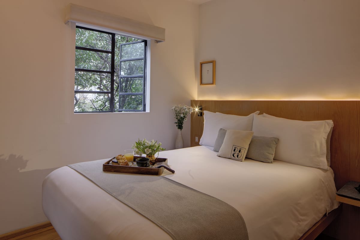 1 bedroom, premium bedding, in-room safe, blackout curtains