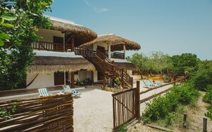 ロビー応接スペース