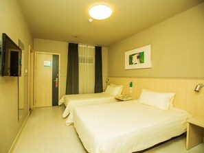 Coffres-forts dans les chambres, Wi-Fi, draps fournis