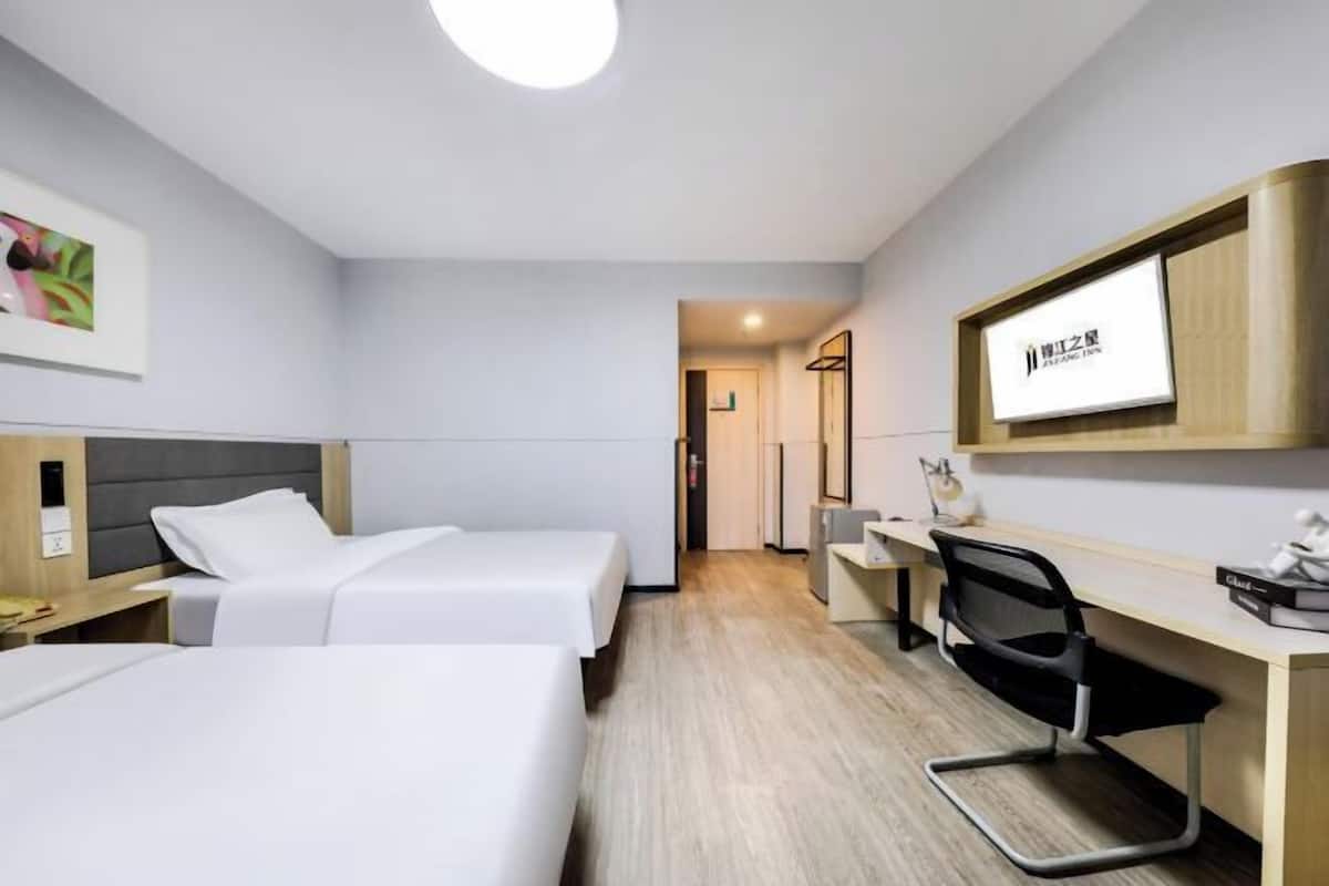 Coffres-forts dans les chambres, Wi-Fi gratuit, draps fournis