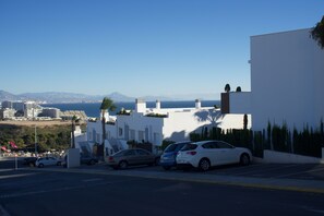 ด้านหน้าที่พัก