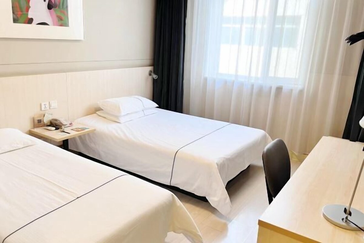 Wifi gratis y ropa de cama