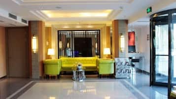 Sala de estar en el lobby
