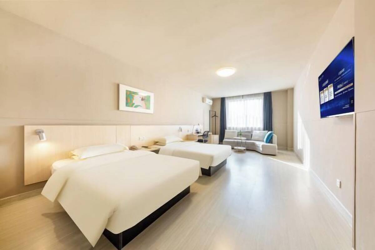 Wifi gratis y ropa de cama