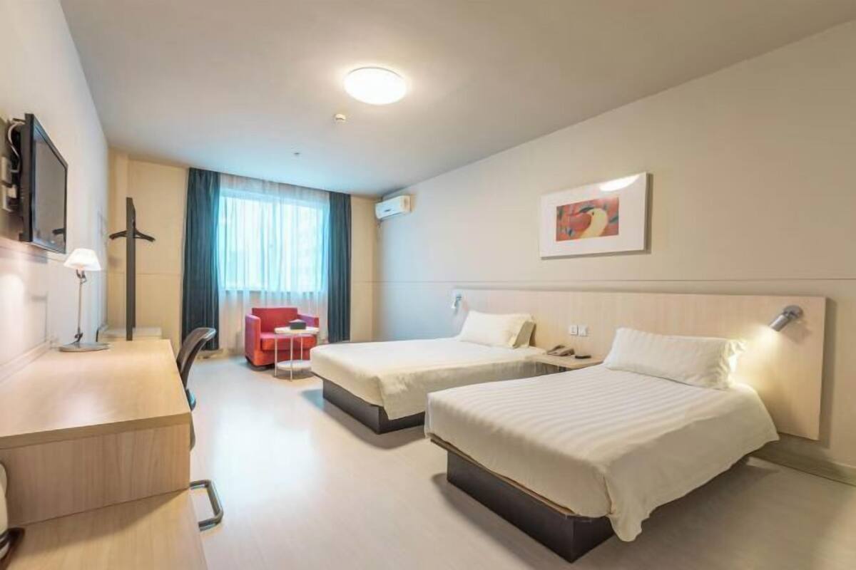 Wifi gratis y ropa de cama