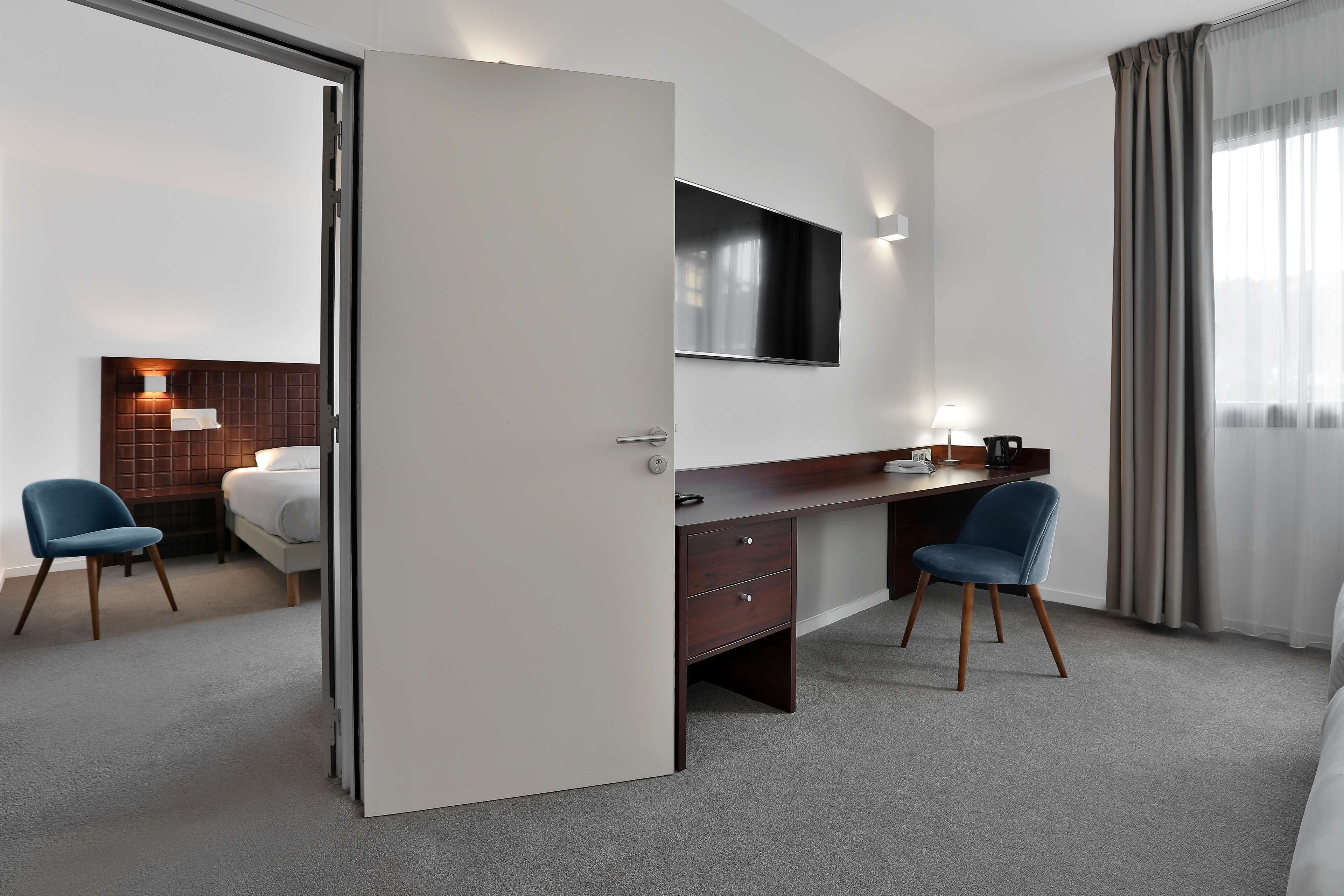 premium bedding, pillow-top beds, individually decorated, desk