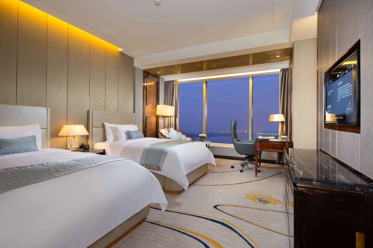 Premium bedding, minibar, in-room safe, individually decorated