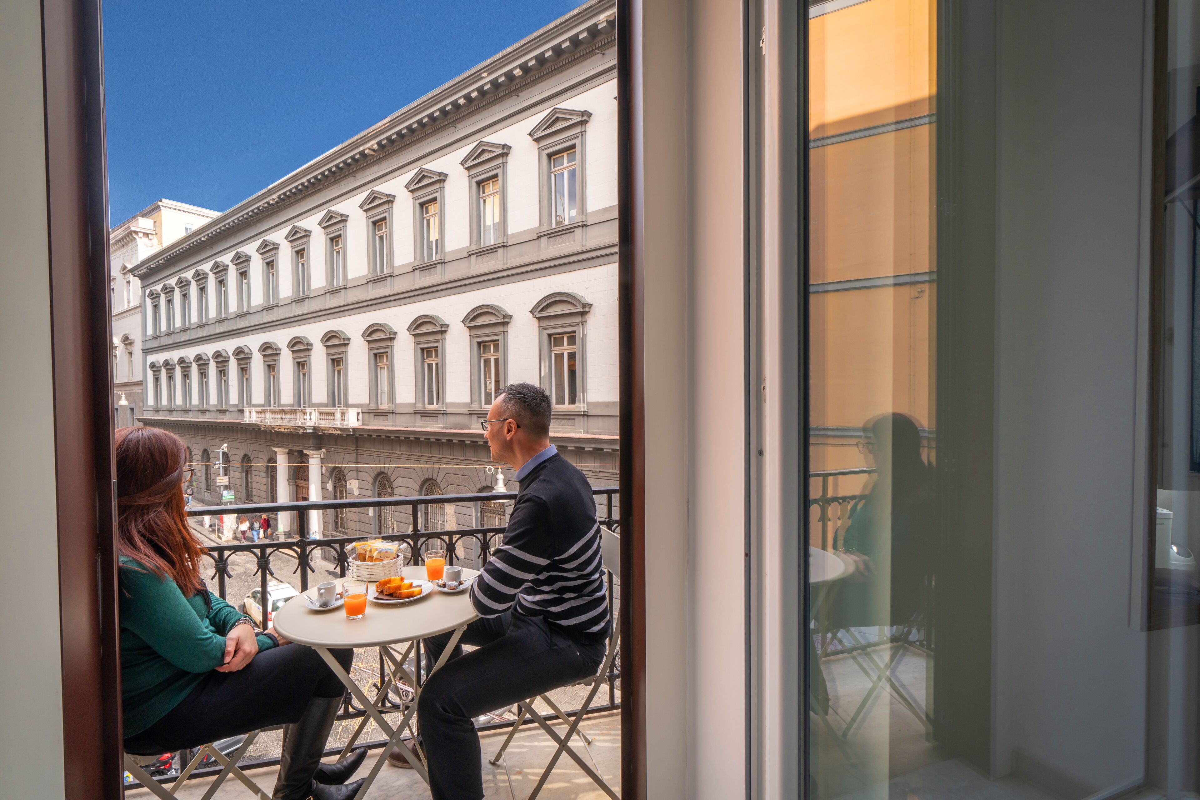 تفاصيل الفندق من الخارج