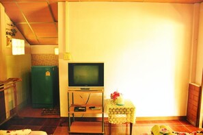 标准双床房 | 客房服务设施