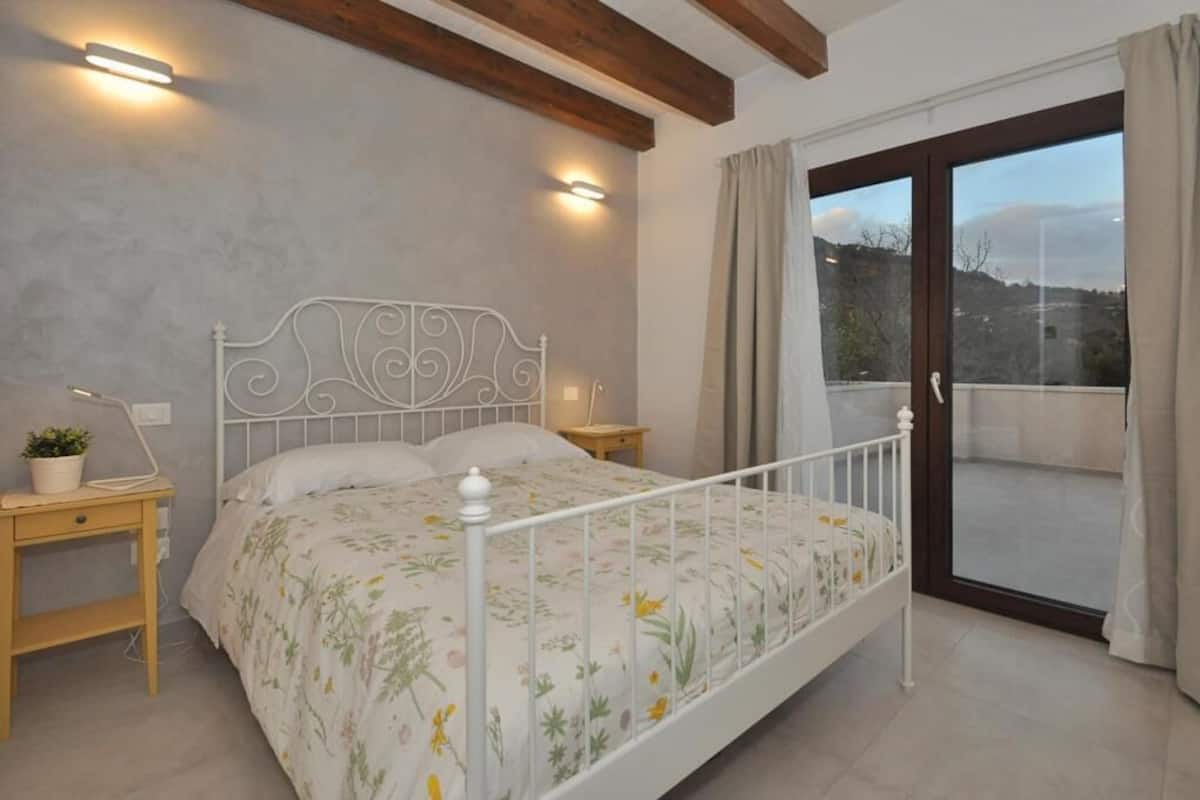 1 Schlafzimmer, hochwertige Bettwaren, Minibar, schallisolierte Zimmer
