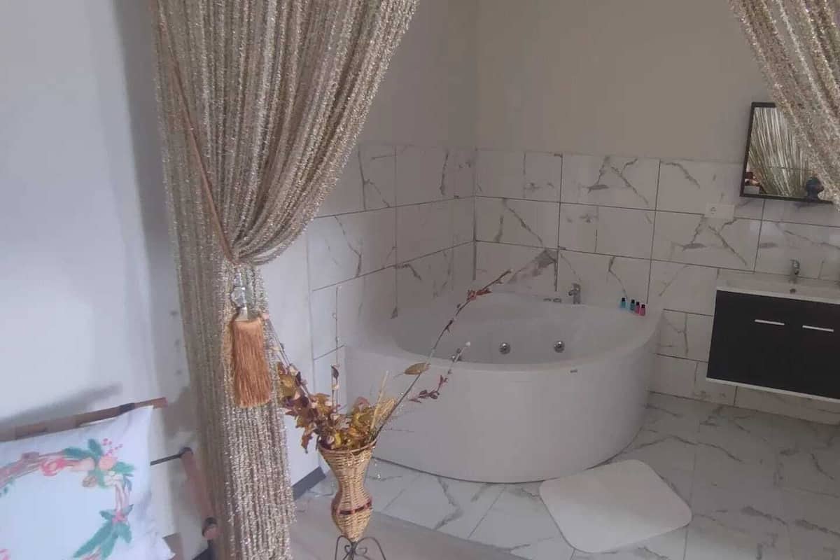 honeymoon room | 2 bedrooms, premium bedding, individually decorated