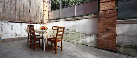 Family House, Ensuite | Terrace/patio