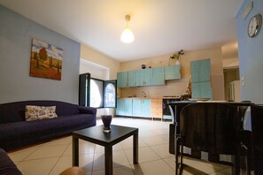 Comfort-Haus, 2 Schlafzimmer, barrierefrei, Küche | Eigene Küche | Kühlschrank, Wasserkocher