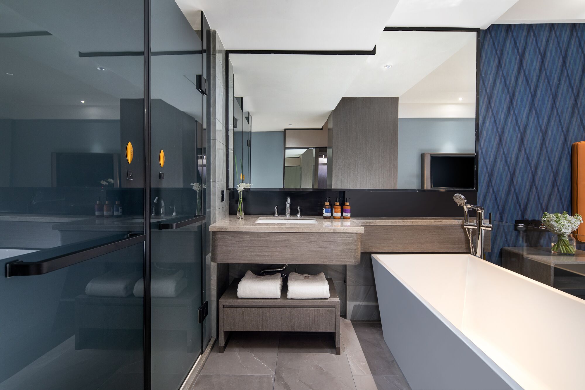 down duvets, minibar, individually decorated, blackout curtains