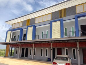 Fachada de la propiedad