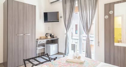 Cavour Rooms