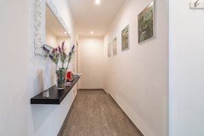 Lorong