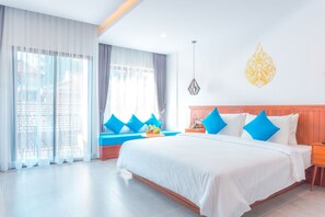 Premier Deluxe Room, Pool View