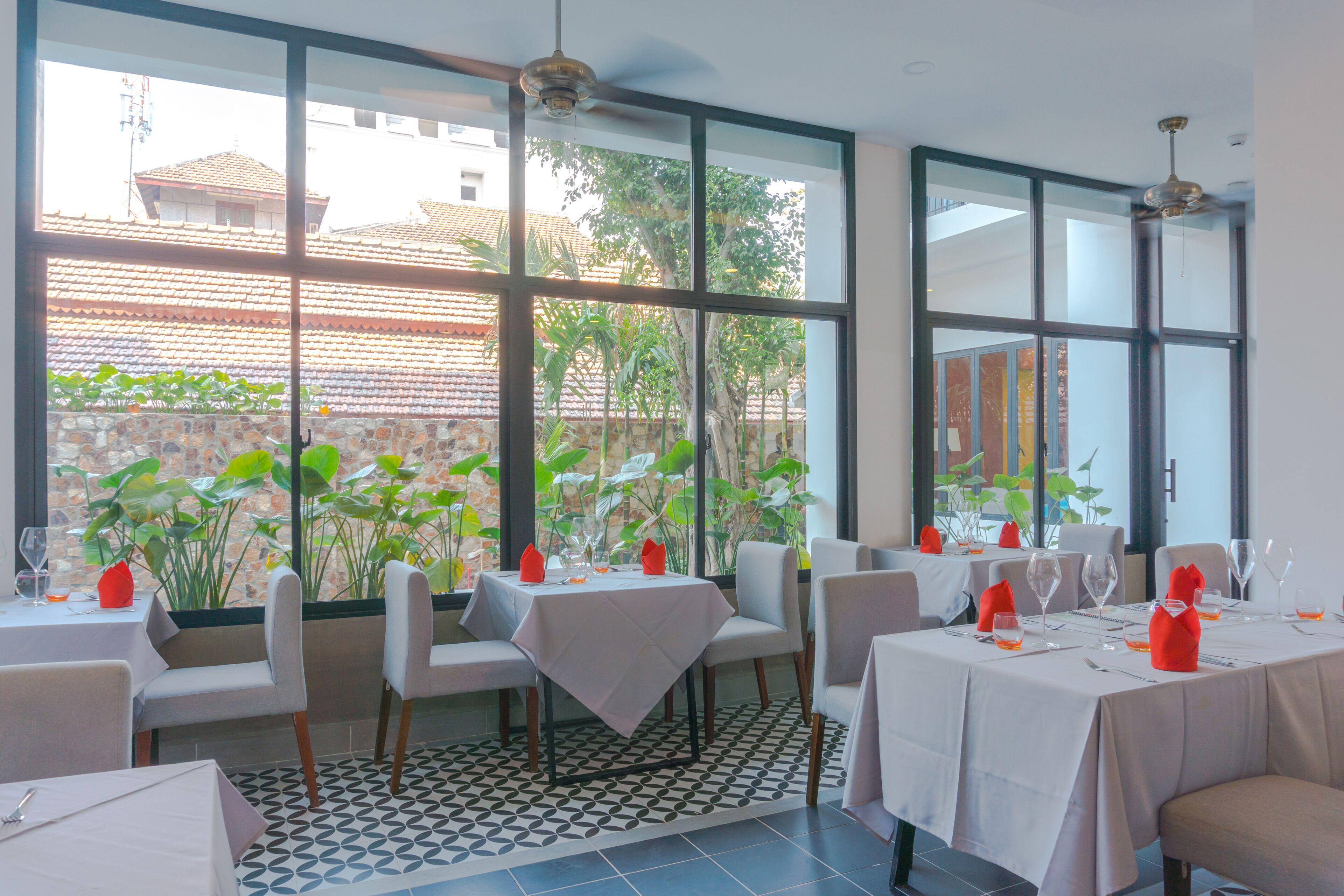 breakfast, lunch served; local and international cuisine, pool views