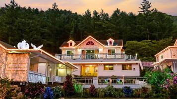 Front of property - evening/night